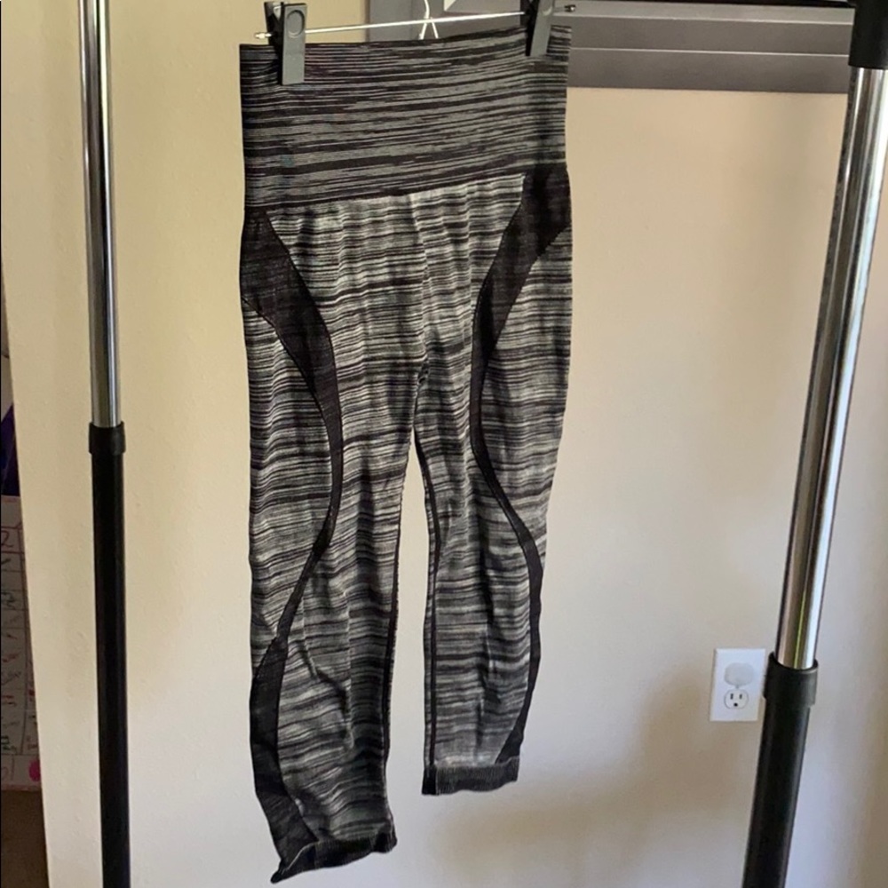 Black & Gray Striped Yoga Pants